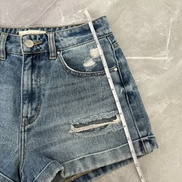 Women’s PacSun Distressed High Rise Mom Short Jean Shorts Size 26 - Picture 15 of 15